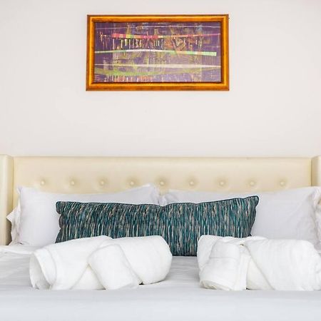 Comfy Studio With Cali King Size Mattress 圣地亚哥 外观 照片